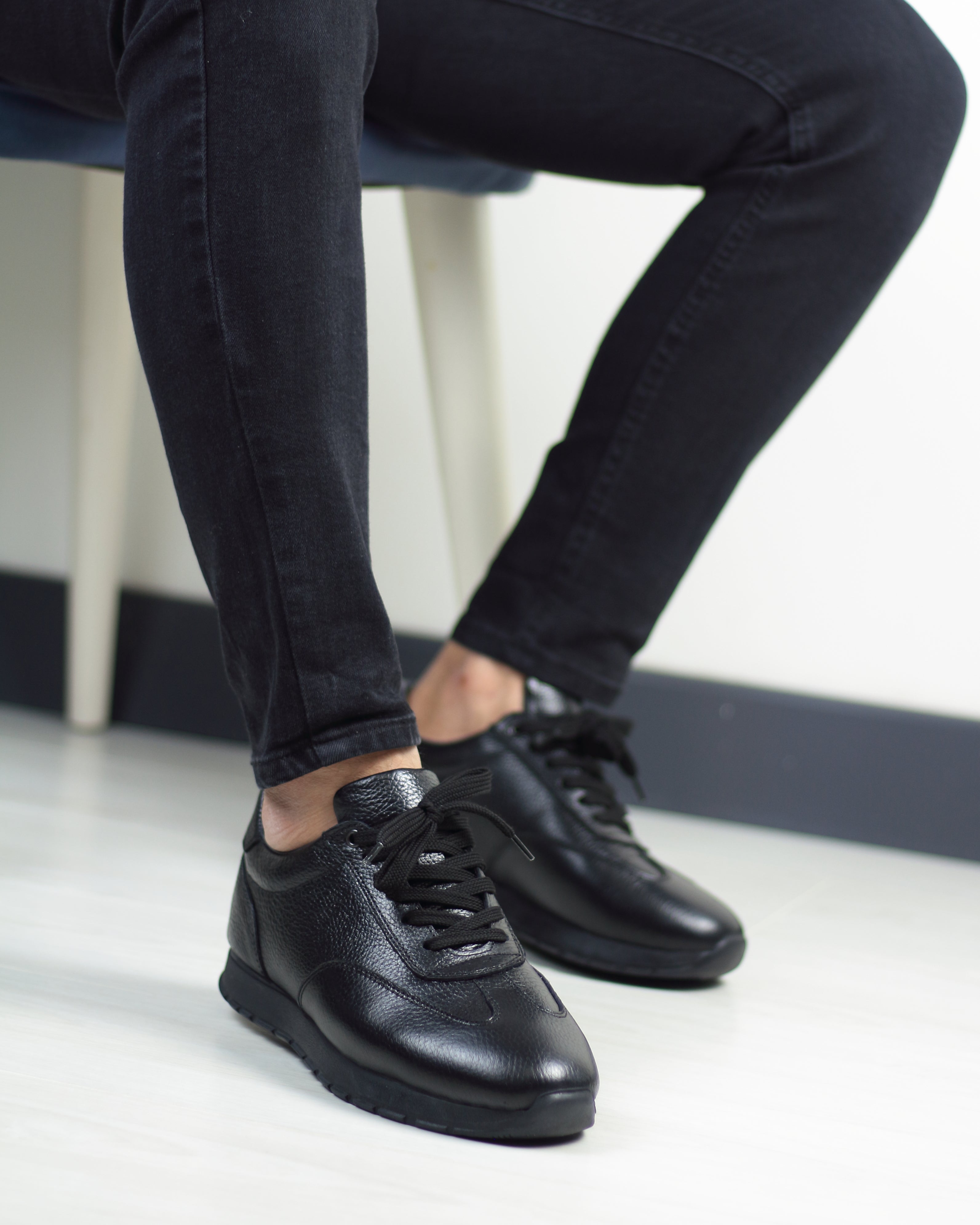 Siyah Deri Erkek Spor Ayakkabı