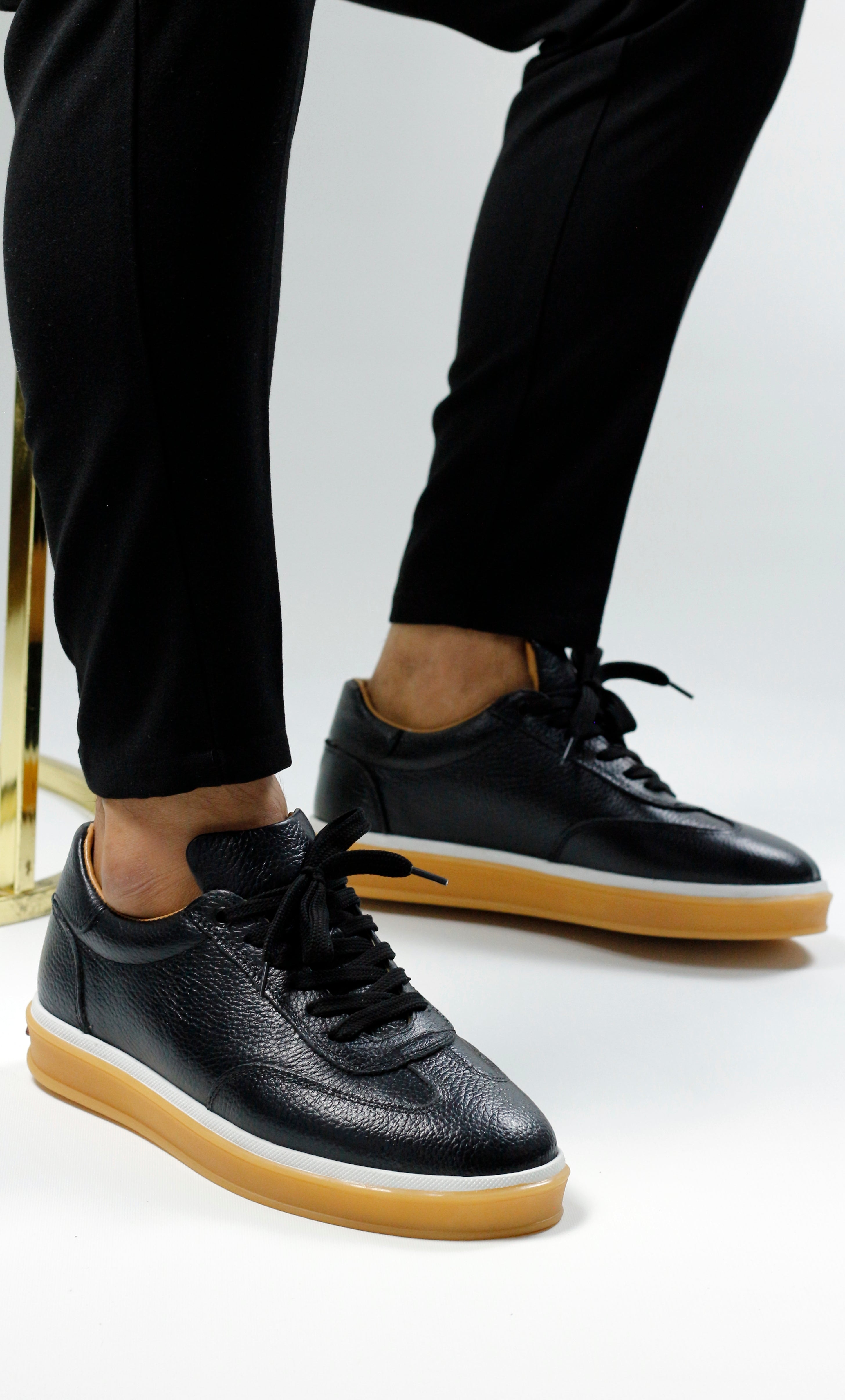 SİYAH DERİ ERKEK SNEAKERS AYAKKABI