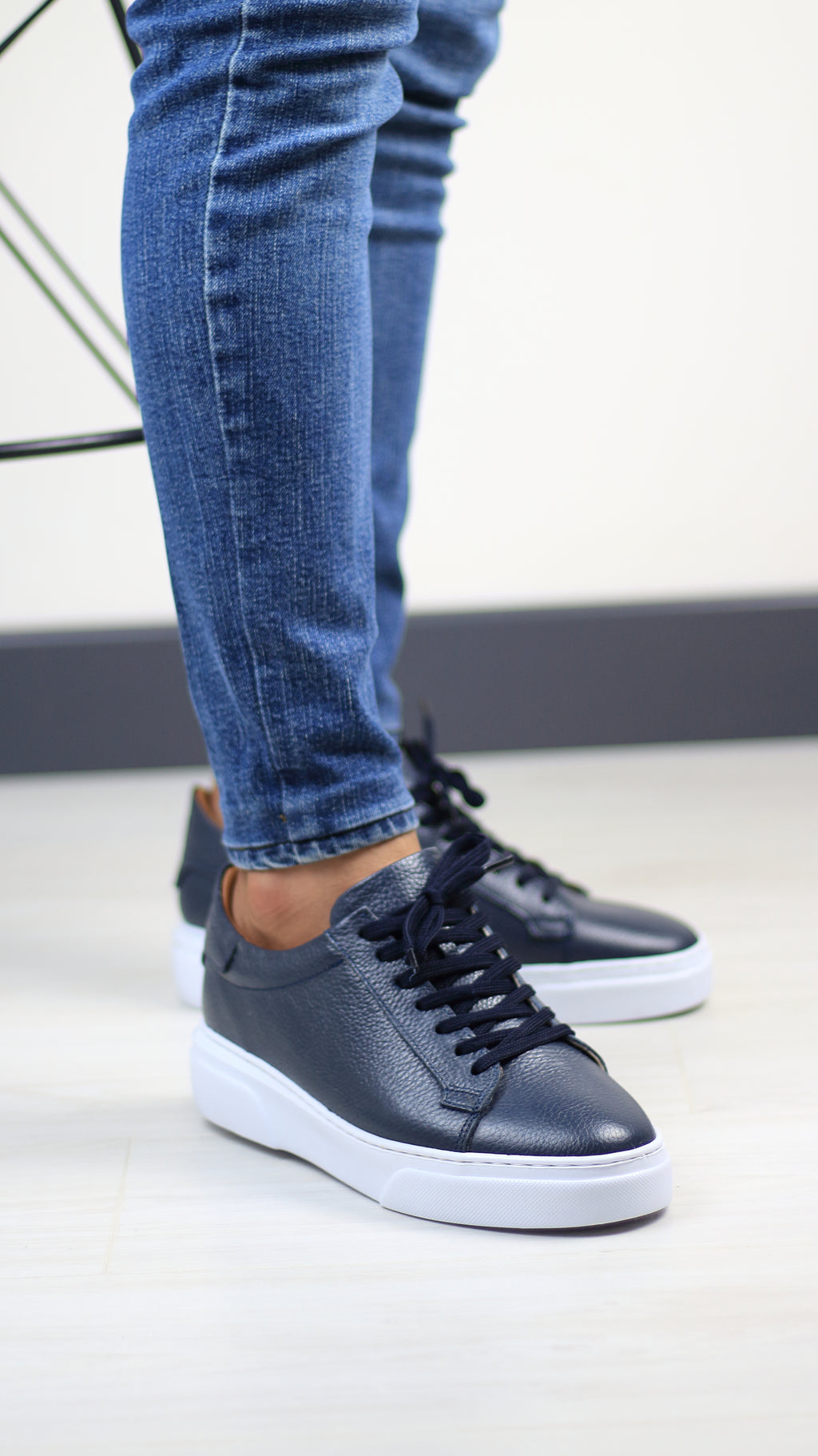 LACİVERT DERİ ERKEK SNEAKERS AYAKKABI