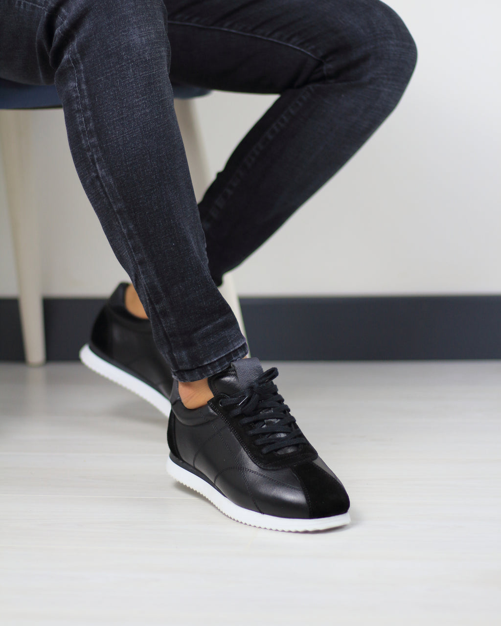 002 SİYAH DERİ ERKEK SNEAKERS AYAKKABI