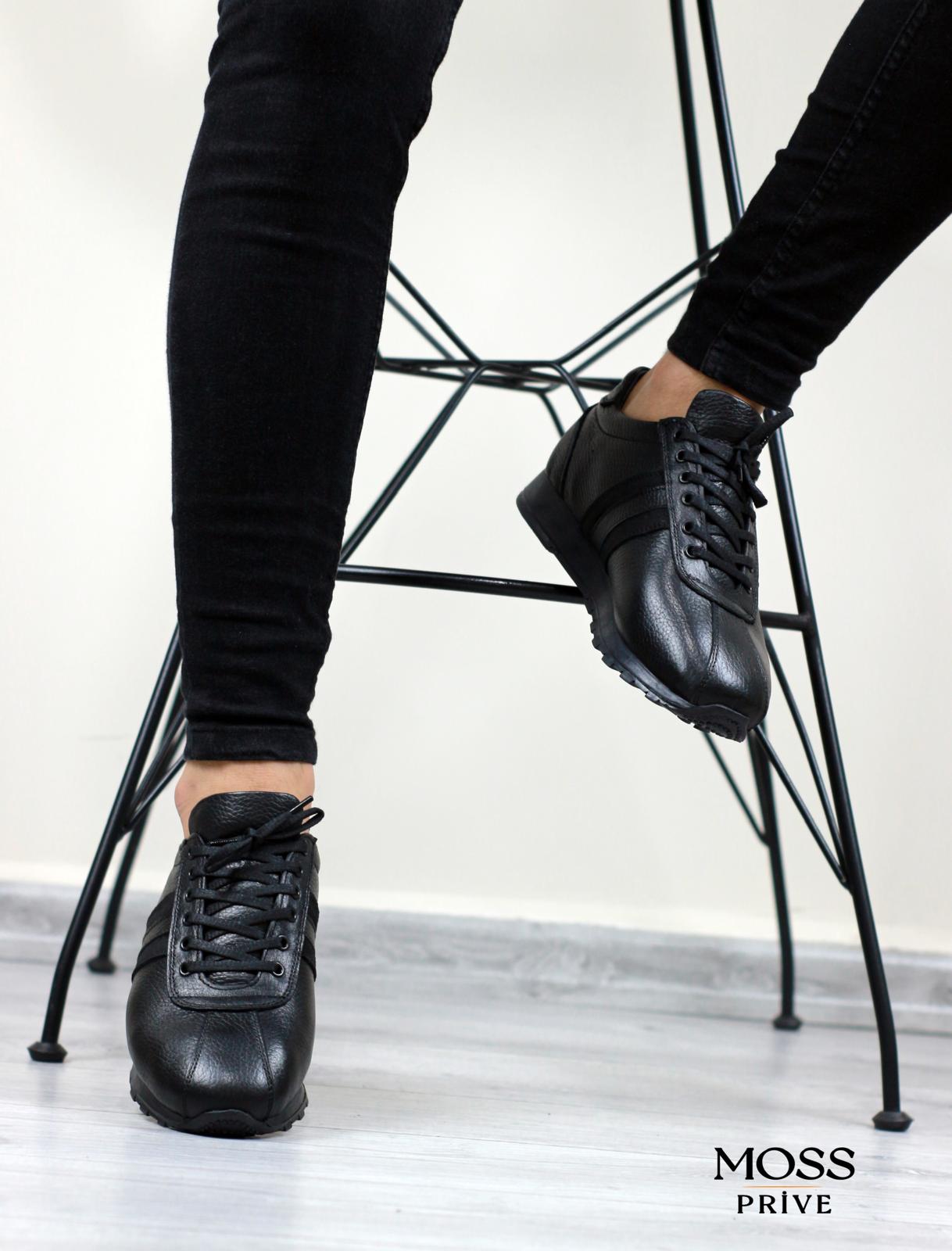 SİYAH DERİ ERKEK SPOR AYAKKABI