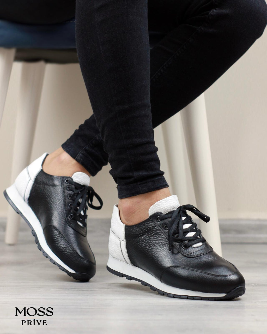 SİYAH DERİ ERKEK SPOR AYAKKABI